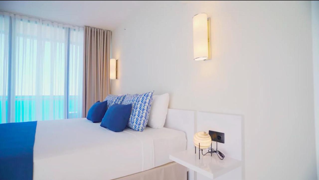 Aparthotel For Batumi Orbi City Екстериор снимка
